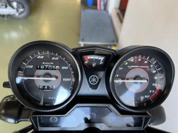 Yamaha YBR 125 - Billede 9