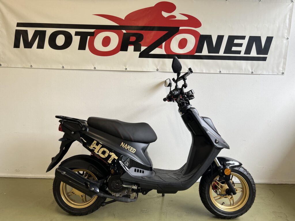MotoCR Hot 50 Naked
